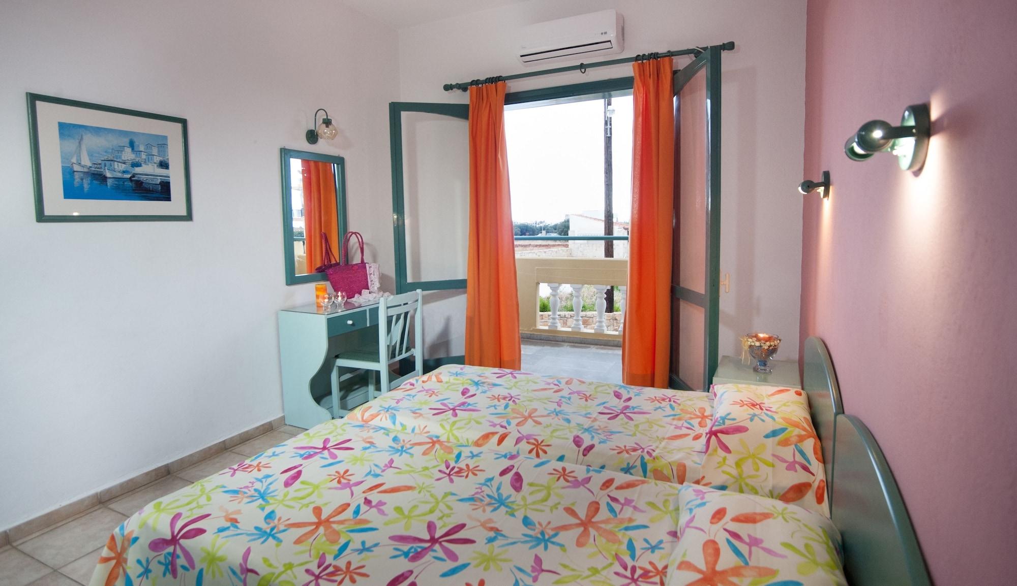 Theoni Apartments Malia Eksteriør bilde