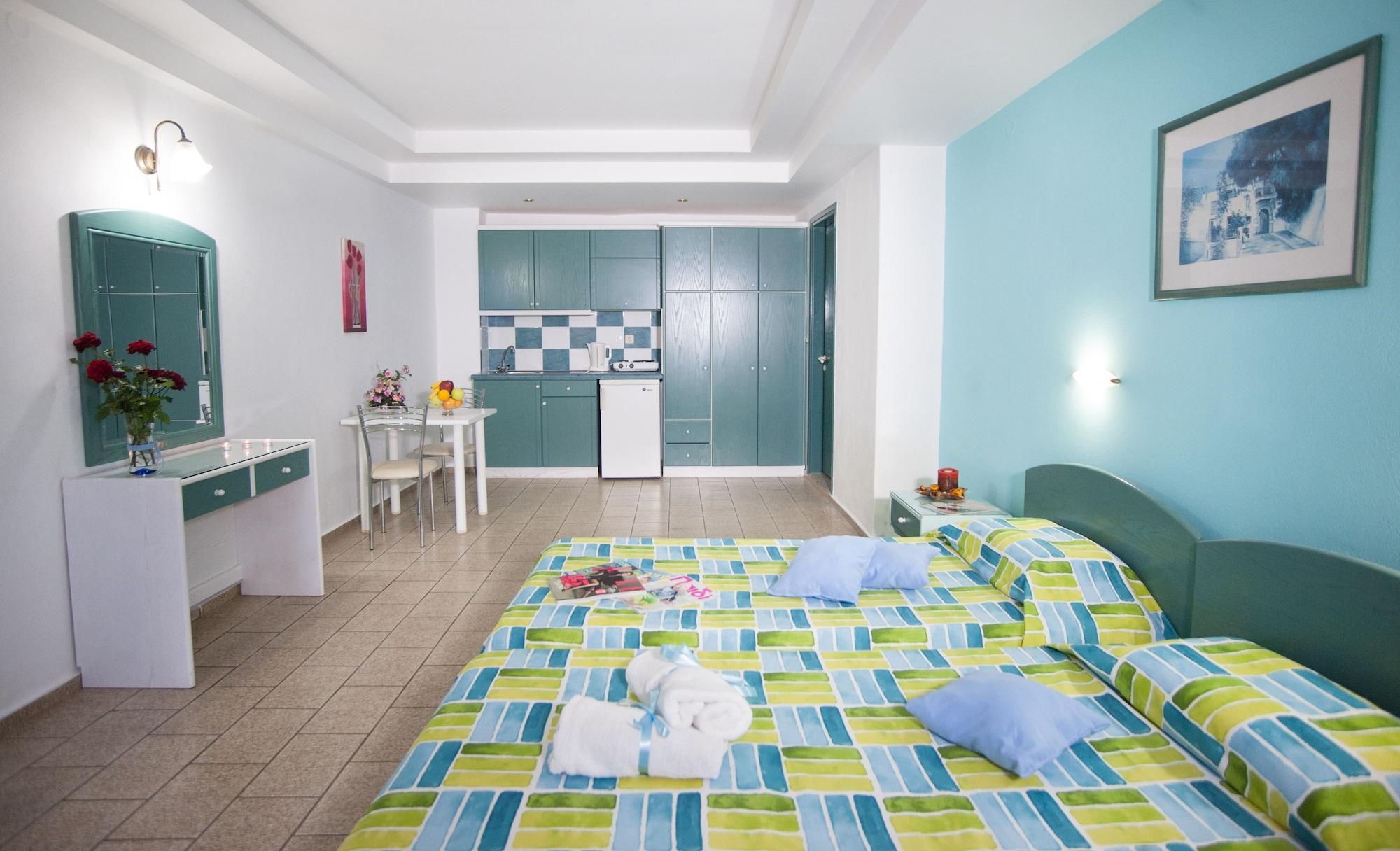 Theoni Apartments Malia Eksteriør bilde