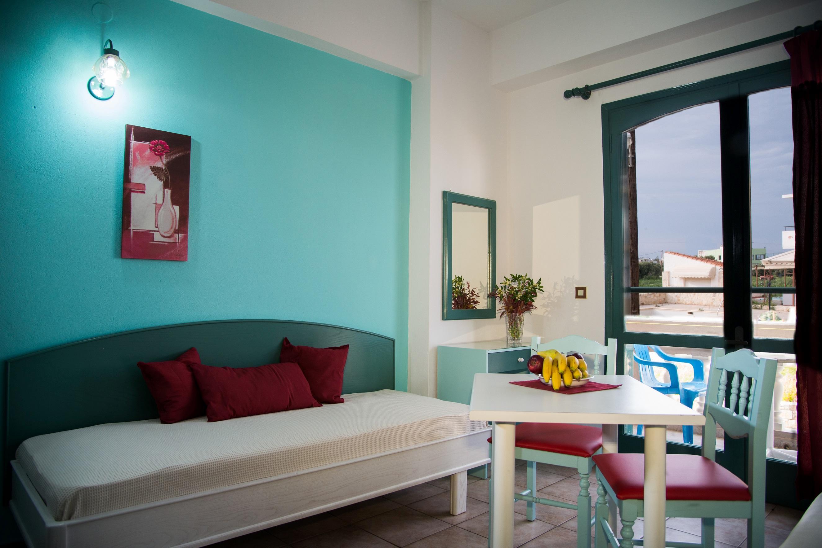 Theoni Apartments Malia Eksteriør bilde